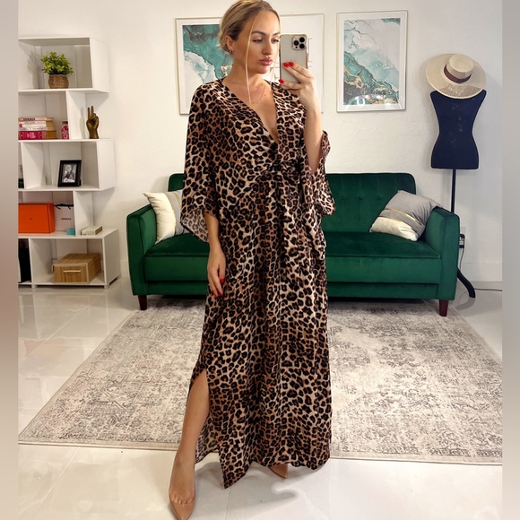 Good American Leopard Print Robe - Picture 11 of 12